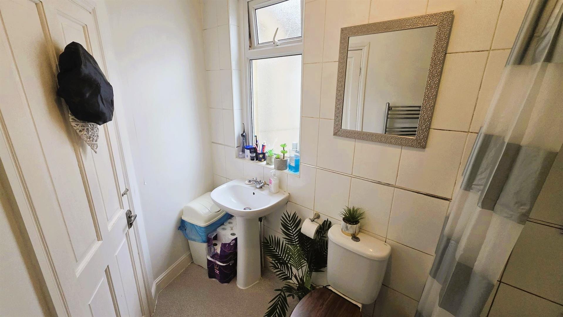 Coldstream Street, Llanelli, SA15 3BG